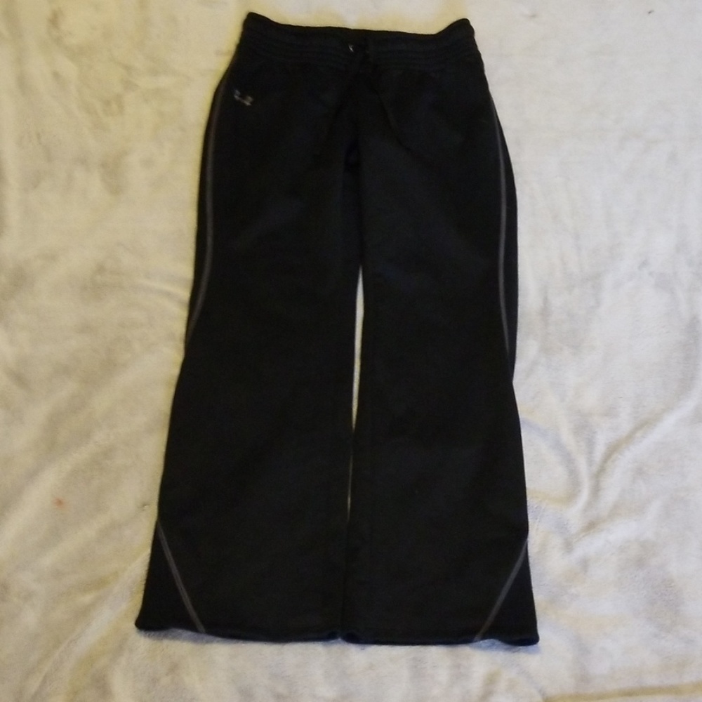 Under Armor warmer sweat pants. Cool ankle details